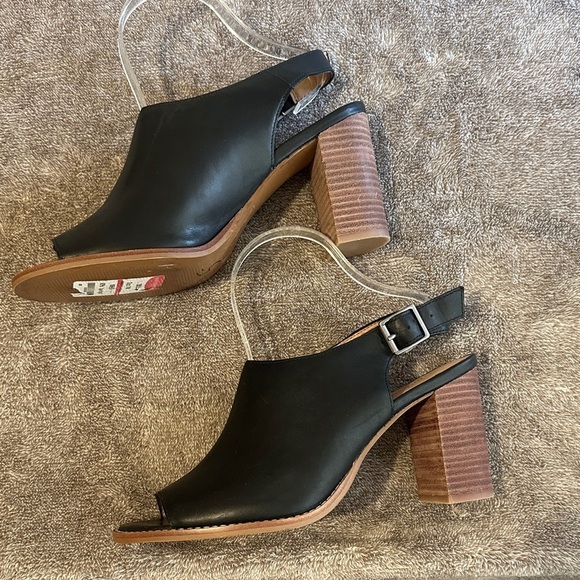 Madewell‎ Black Leather Peep-Toe Mules - Picture 5 of 8